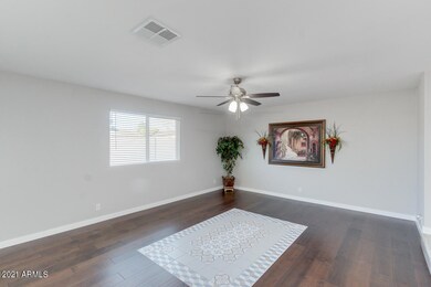 FRONTROOM