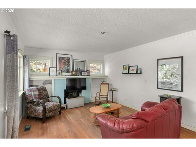1260 N Winchell St, Portland, OR 97217 - photo 4