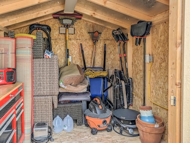 70200 Dillon Rd unit 2, Desert Hot Springs, CA 92241 - photo 4