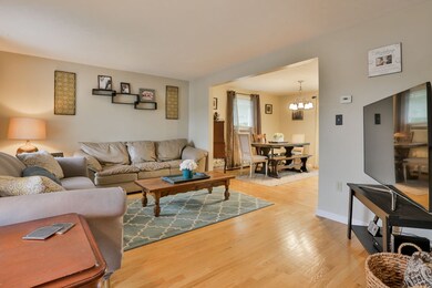 225 Crosbie St, Manchester, NH 03104 - photo 4