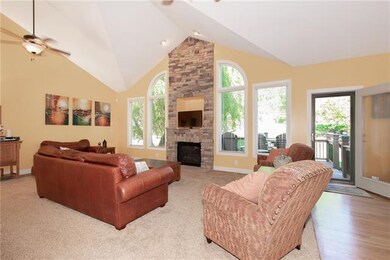 9303 Rosner Dr, Lenexa, KS 66219 - photo 7