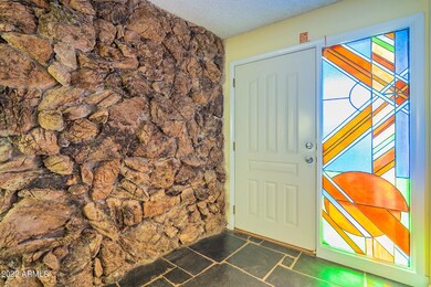 1750 E Cinnabar Ave, Phoenix, AZ 85020 - photo 6