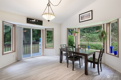 22044 Bluewater Dr SE, Yelm, WA 98597 - photo 7