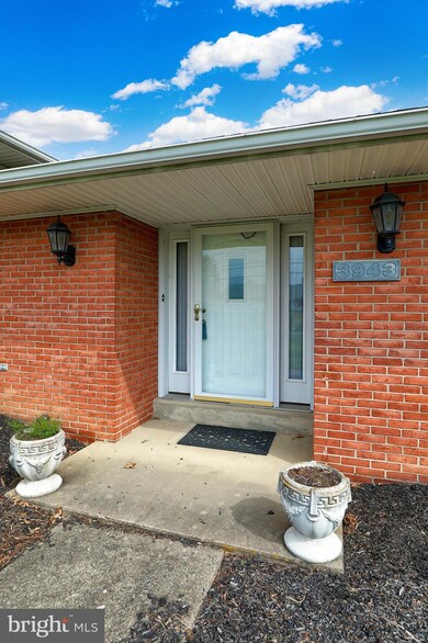 3943 Locust Grove Rd, Columbia, PA 17512 - photo 5