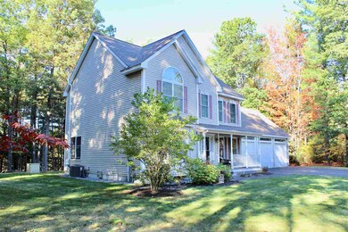 517 Jacks Dr, Pembroke, NH 03275 - photo 2