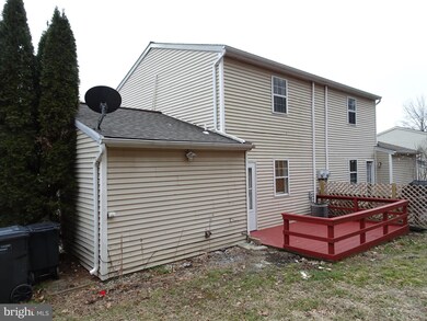 1107 Cloverton Dr, Columbia, PA 17512 - photo 4