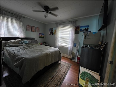 124 N Wright St, Raeford, NC 28376 - photo 5