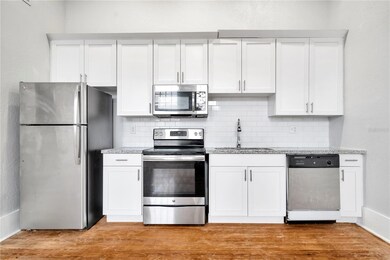 1090 10th St N unit 5, Saint Petersburg, FL 33705 - photo 2