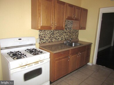 3227 Chesterfield Ave, Baltimore, MD 21213 - photo 6