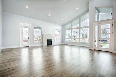 708 NW Rimrock Dr, Redmond, OR 97756 - photo 7