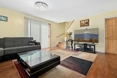 76 Parsons Hill Dr unit A, Worcester, MA 01603 - photo 6