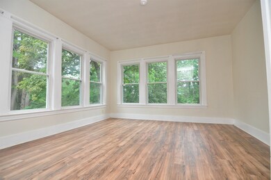 189 S Main St, Rochester, NH 03867 - photo 6