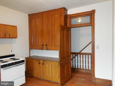 183 Delaware St unit B, Woodbury, NJ 08096 - photo 4