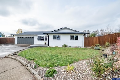 213 NW Lalack Ct, Dallas, OR 97338 - photo 3