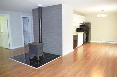 3 Splatter Foot Close, Wilmington, VT 05363 - photo 5