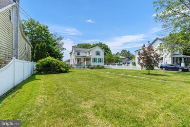 212 N Hellertown Ave, Quakertown, PA 18951 - photo 5