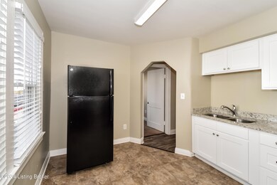 003-photo-kitchen-6749975