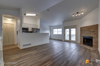 Upstairs Living (2)