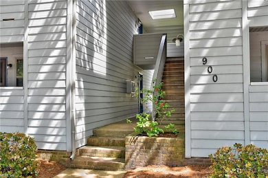 900 Colley Ave unit 10, Norfolk, VA 23507 - photo 2