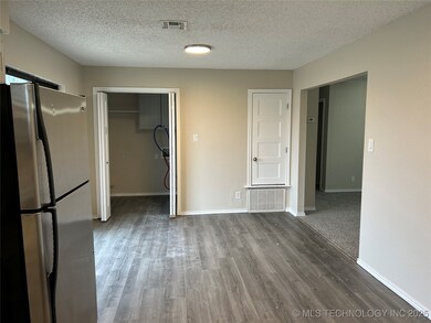 14633 S Xenophon Ave, Glenpool, OK 74033 - photo 4