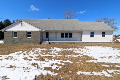 125 Munsing St, Ludlow, MA 01056 - photo 3