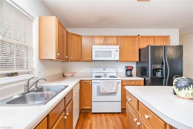 1820 Cline Place, Lenoir, NC 28645 - photo 7