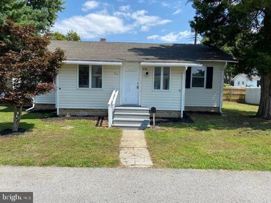 239 E St, Penns Grove, NJ 08069 - photo 2