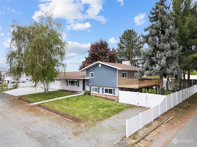 2481 3rd St NE, East Wenatchee, WA 98802 - photo 5