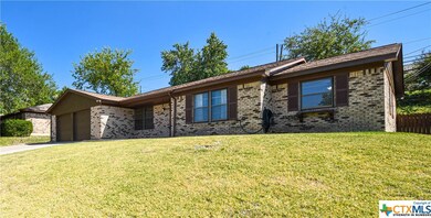 622 Manning Dr, Copperas Cove, TX 76522 - photo 2