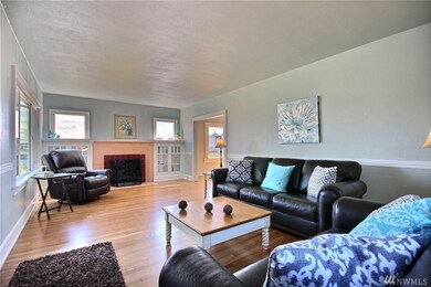 2332 Mcdougall Ave, Everett, WA 98201 - photo 4