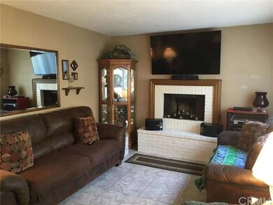 Family room with fireplace 