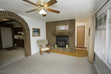 277 pinetree lane-104