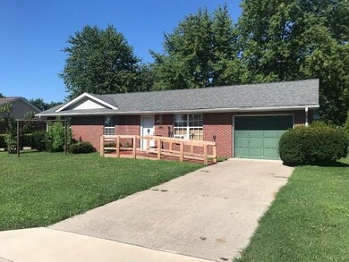 1079 Dutchman Ln, Seymour, IN 47274 - photo 2