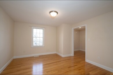 537 Bridge St unit 2, Weymouth, MA 02191 - photo 5