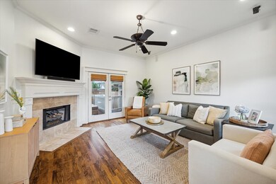 1915 Bradshaw St, Houston, TX 77008 - photo 5