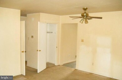 14483 Saint Germain Dr, Centreville, VA 20121 - photo 6