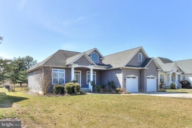 825 W Locust St, Seaford, DE 19973 - photo 2