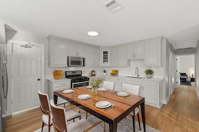Virtually Staged Option!