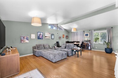 19147 Ingomar St, Reseda, CA 91335 - photo 6