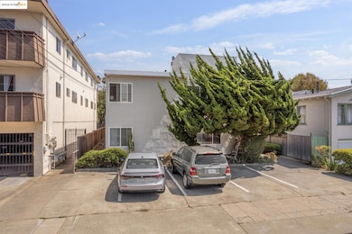 825 Kains Ave, Albany, CA 94706 - photo 7