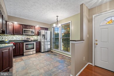 2122 Commissary Cir, Odenton, MD 21113 - photo 7