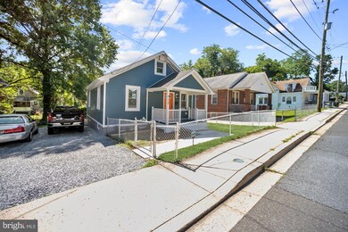 912 Larchmont Ave, Capitol Heights, MD 20743 - photo 3