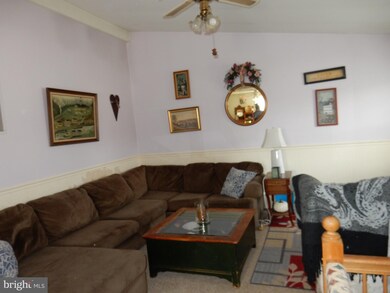 12 Alton Ct, Rosedale, MD 21237 - photo 2