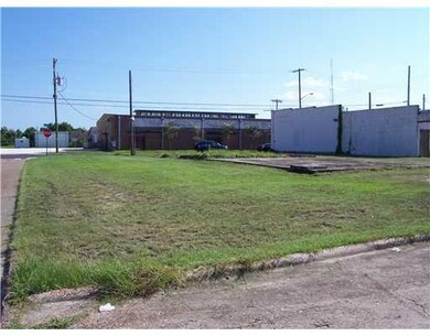 Land/Lot.