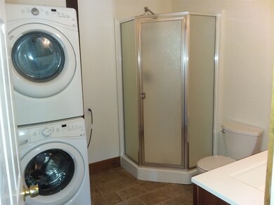 582 Francestown Rd unit 582A, Bennington, NH 03442 - photo 5