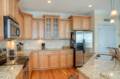 393 E 1st St-large-005-22-Kitchen-1500x9