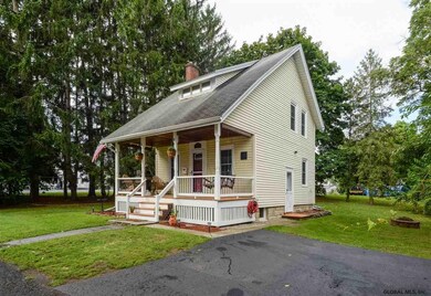 8 Paddock Place, Delmar, NY 12054 - photo 2