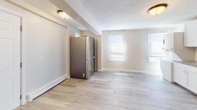 594 Charles Ave, Saint Paul, MN 55103 - photo 3