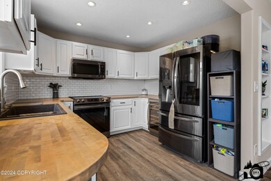 8460 E 20th Ave, Anchorage, AK 99504 - photo 5