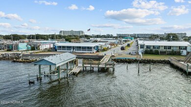 Community Dock Sound Side